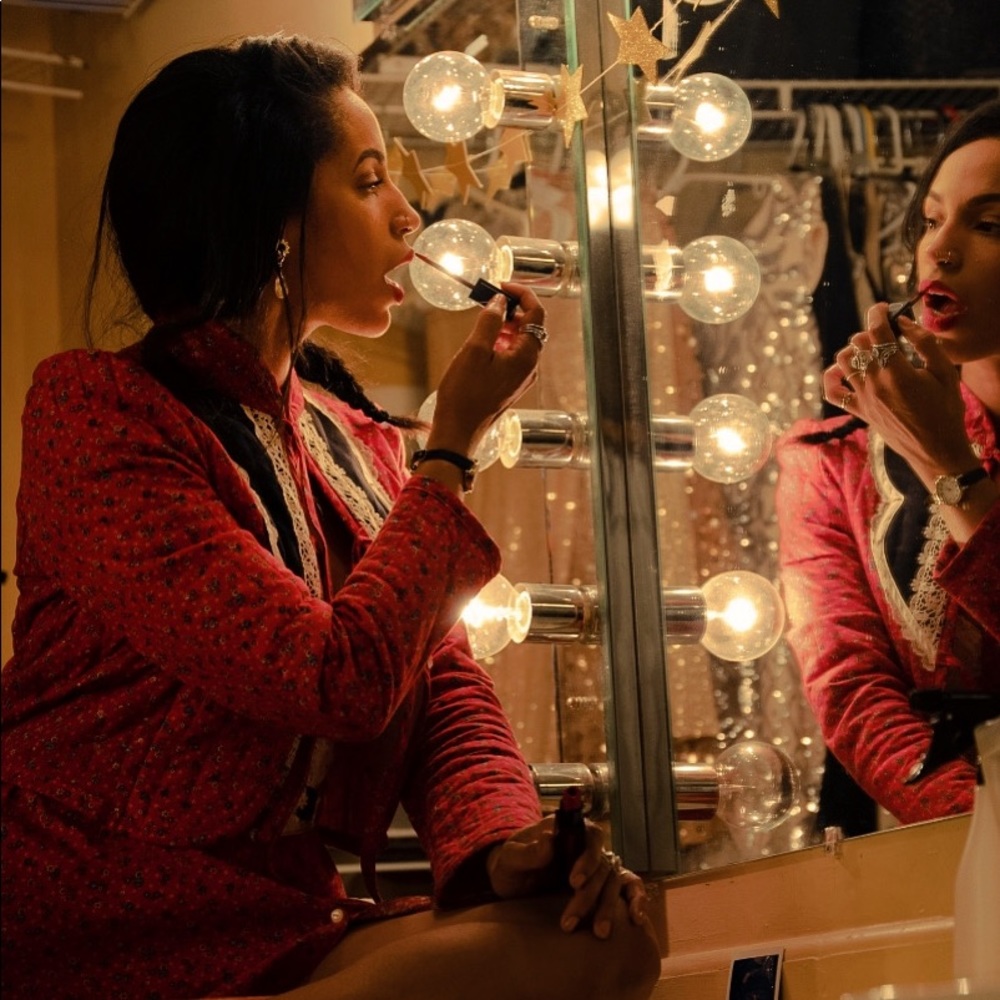 Meet your Posher, Alia